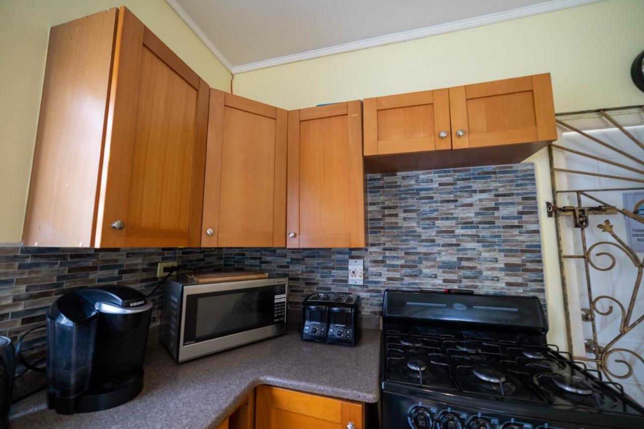מונטגו ביי Nickels Garden Villas מראה חיצוני תמונה